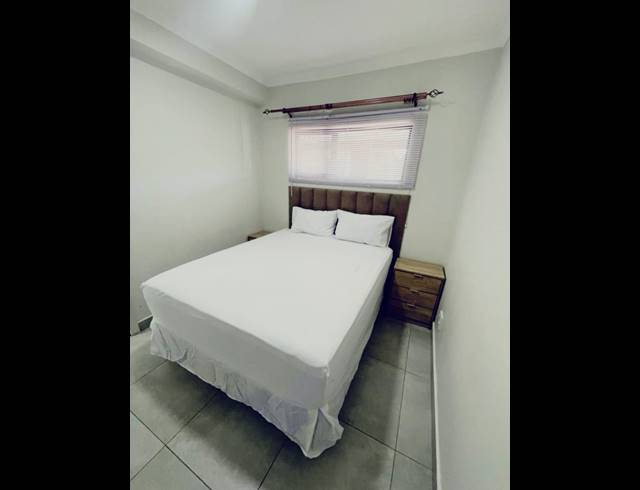 1 BEDROOM APARTMENT FOR SALE IN HAYFIELDS
